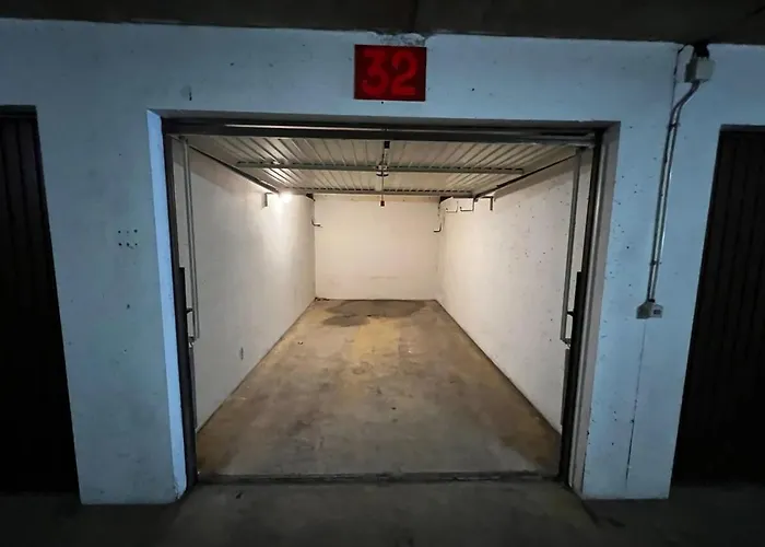 Huswell - Modern With Seaview And Parking *