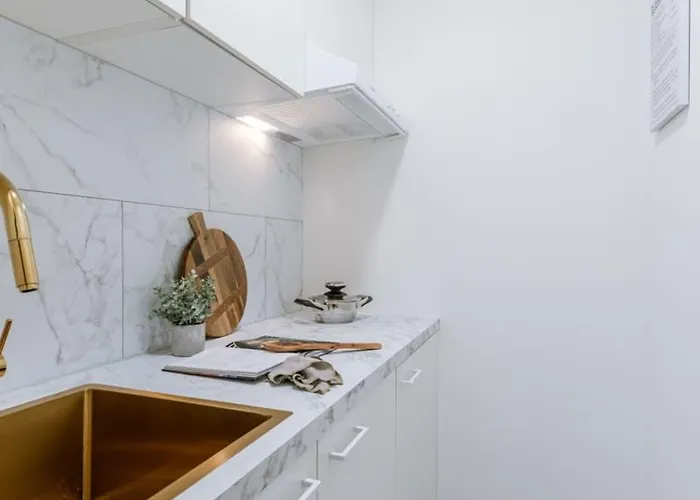 דירה Huswell - Modern With Seaview And Parking בלנקנברג